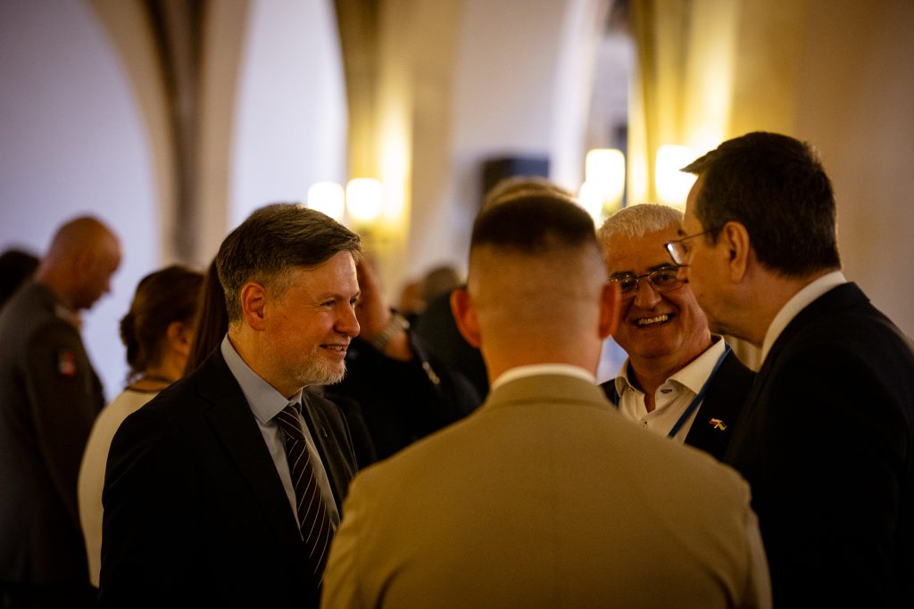 Zdjęcie uczestników konferencji „Przyszłość już tu jest”.