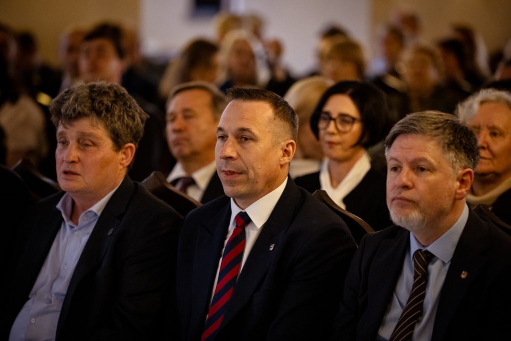Zdjęcie uczestników konferencji „Przyszłość już tu jest”.