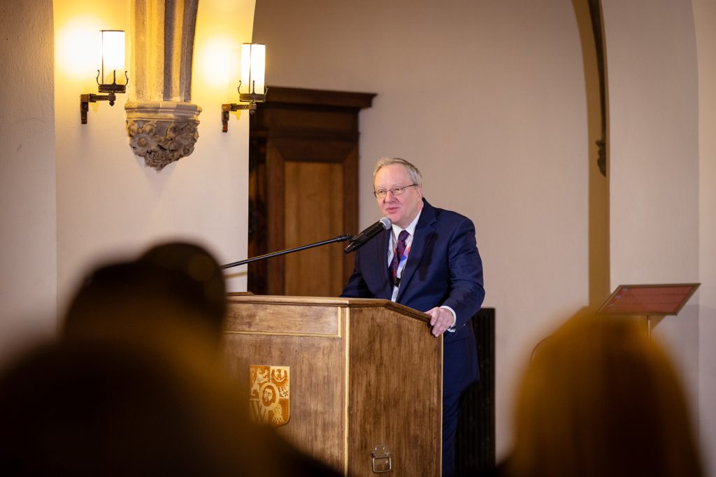 Zdjęcie uczestników konferencji „Przyszłość już tu jest”.