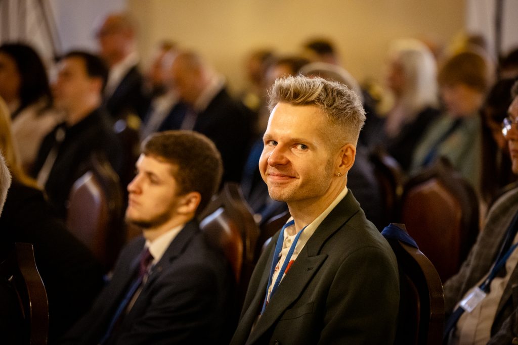 Zdjęcie uczestników konferencji „Przyszłość już tu jest”.