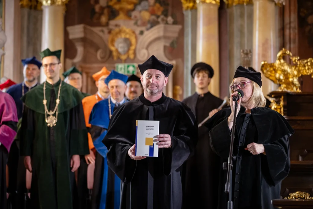 Uroczystość nadania tytułu doktora honoris causa Uniwersytetu Wrocławskiego jednemu z najwybitniejszych współczesnych pisarzy i intelektualistów ukraińskich – Serhijowi Żadanowi. fot. Paweł Piotrowski/UWr